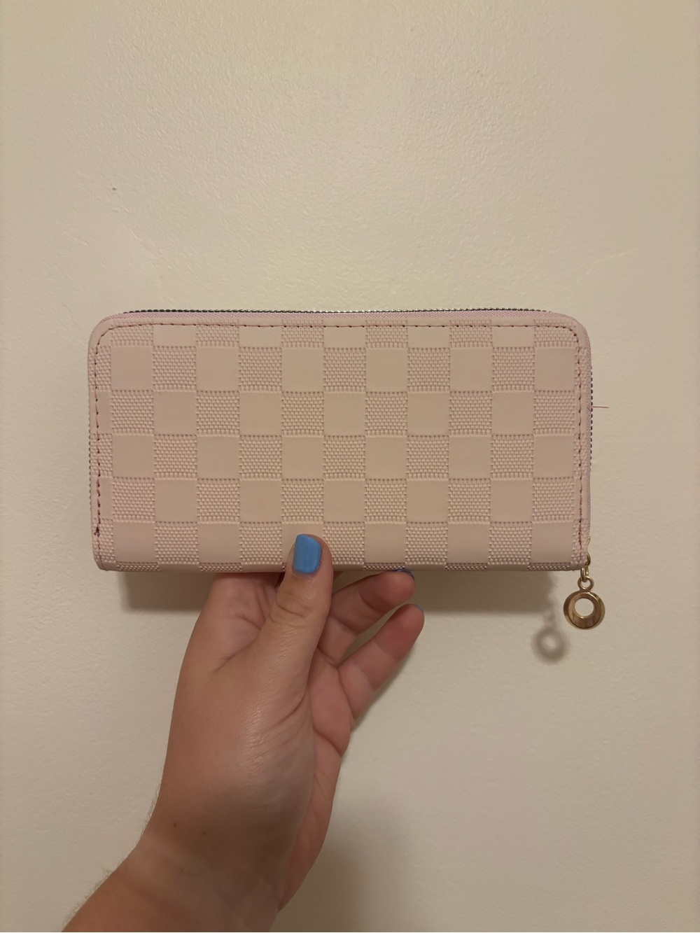 Checkered Zip-Around Wallet in Soft Pink